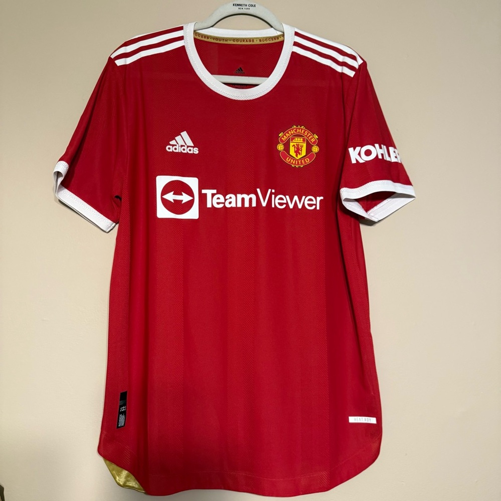 Adidas Men's Manchester United 2021/2022 Home Jersey